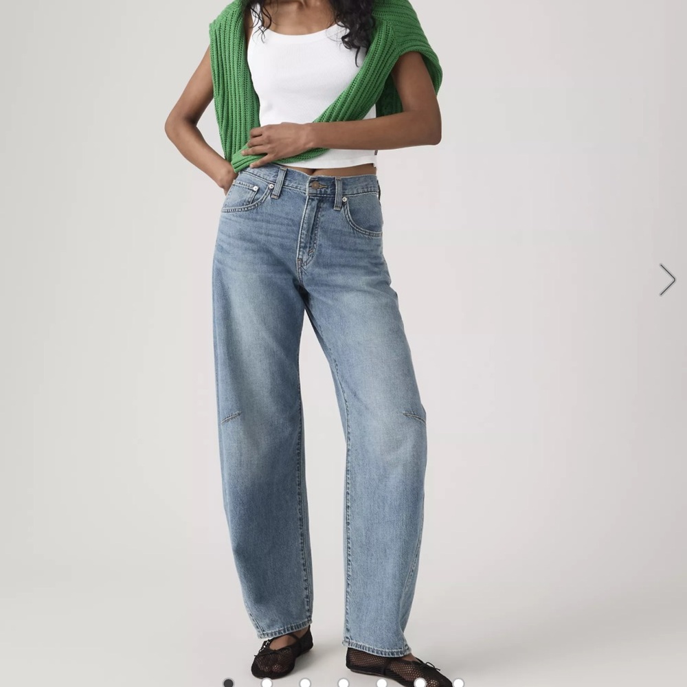 Levi’s Cinch Barrel Women's Jeans size 29x31
